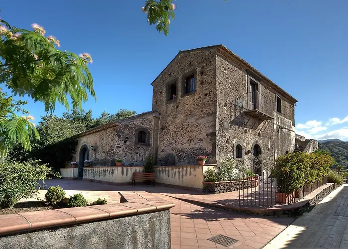 Il Borgo Country 2*